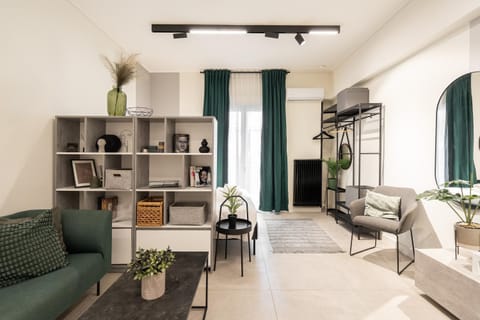 Living room, Photo of the whole room, Seating area