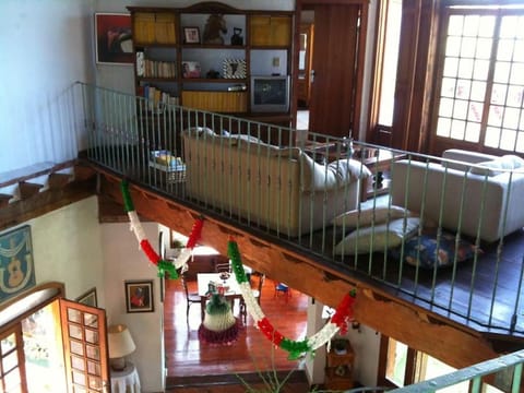 Casa para 10 personas, alberca y jacuzzi House in Valle de Bravo