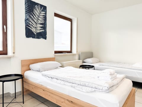 Bed, Photo of the whole room, furniture