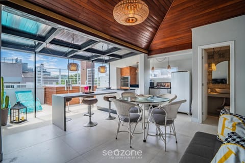 BBQ facilities, Dining area
