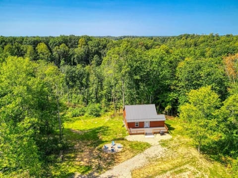 Tranquil Heights Cabin in Hocking Hills Cabin in Ohio