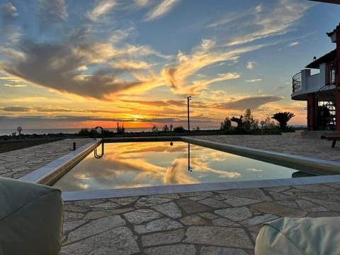 Natural landscape, Pool view, Sea view, Swimming pool, Swimming pool, Sunset, sunbed
