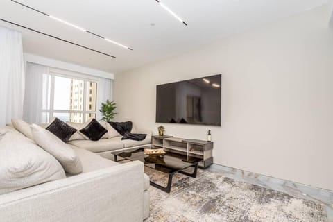 Communal lounge/ TV room, TV and multimedia, Living room, Seating area