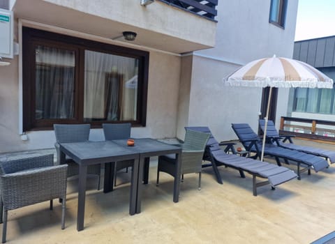 Balcony/Terrace, Balcony/Terrace, Seating area, sunbed