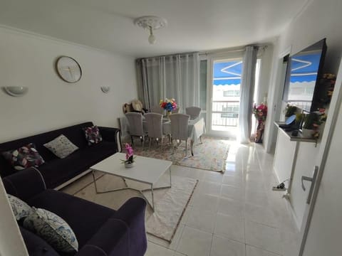 Appartement T4 Apartment in Île-de-France