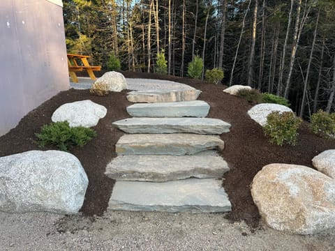 Huckleberry Hollow - Private Retreat House in Bass Harbor