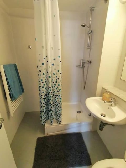 3bed 3bath Liffey river view Apartment in Dublin