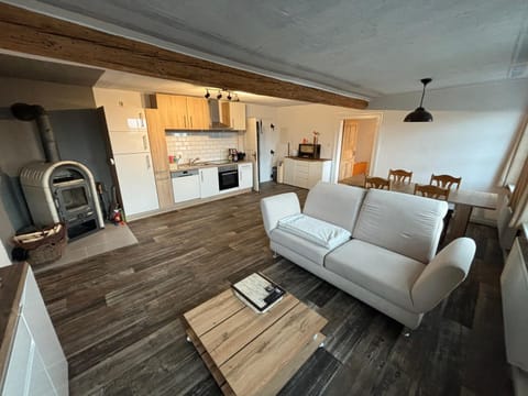 Living room, Seating area, Dining area