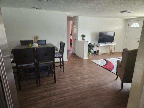 Communal lounge/ TV room, Evening entertainment