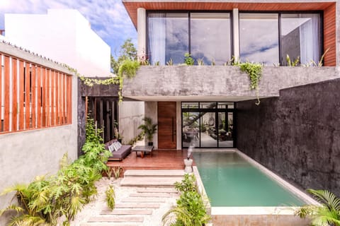 Other, Swimming pool