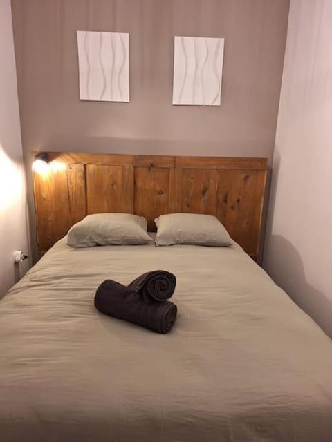 BJ Appartement proche de la gare Apartment in Bourgoin-Jallieu