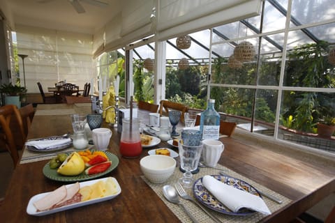 Gerthrudes Bed & Breakfast Bed and Breakfast in Santa Teresa