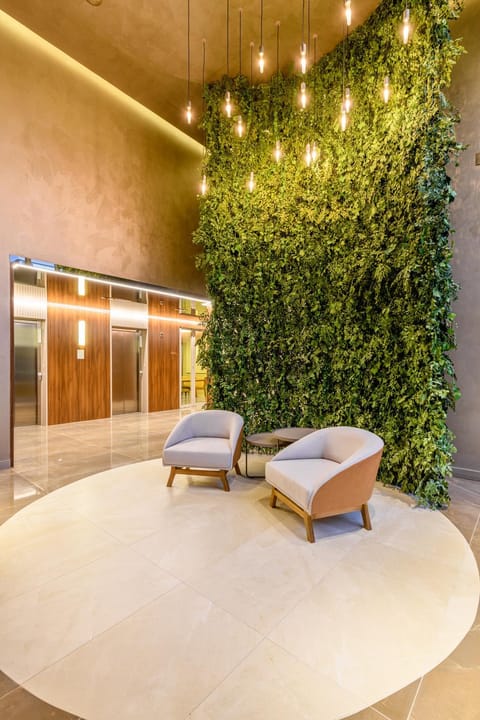 Lobby or reception, elevator