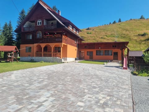 Property building, Natural landscape