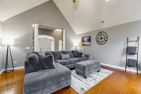 Kerrison by Kiawah Home with Deck and Fire Pit House in Wadmalaw Island