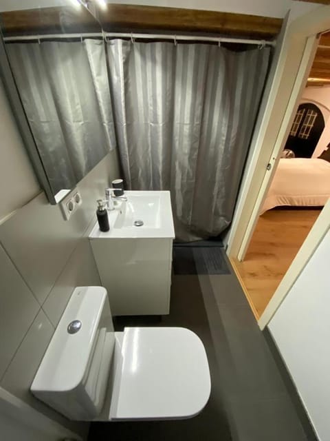 Loft No Compartido Centro de Barcelona Apartment in Barcelona