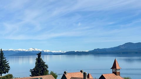 Balcony/Terrace, Lake view