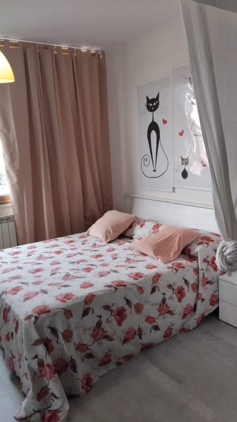 Mis Flores,appartamento con parcheggio, parco e spiaggia privata Apartment in Lazio