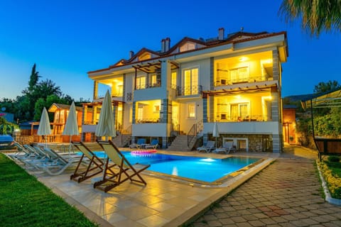 Property building, Patio, Day, Night, Garden, Garden view, Pool view, Swimming pool, sunbed