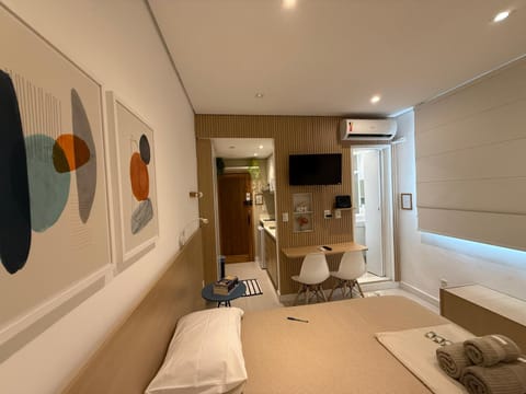 Bed, Bathroom, Photo of the whole room, Bedroom