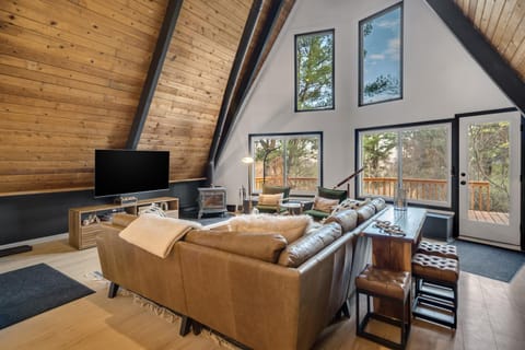 TV and multimedia, Living room, Photo of the whole room