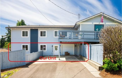 Modern & Family Oasis Minutes from SeaTac Airport House in SeaTac