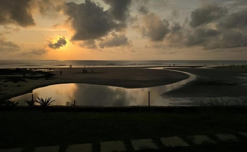 Beach, Beach