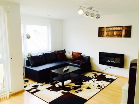 Living room, Photo of the whole room