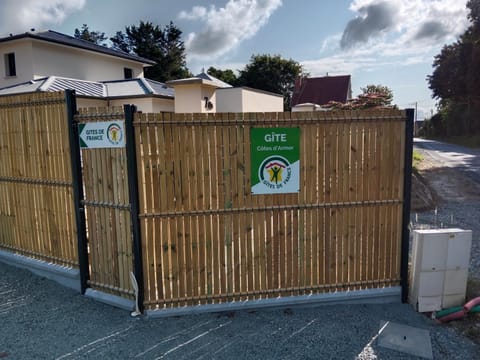 Ty Govel House in Étables-sur-Mer