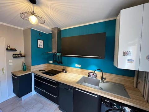 La Villa Nawengo House in Le Thor