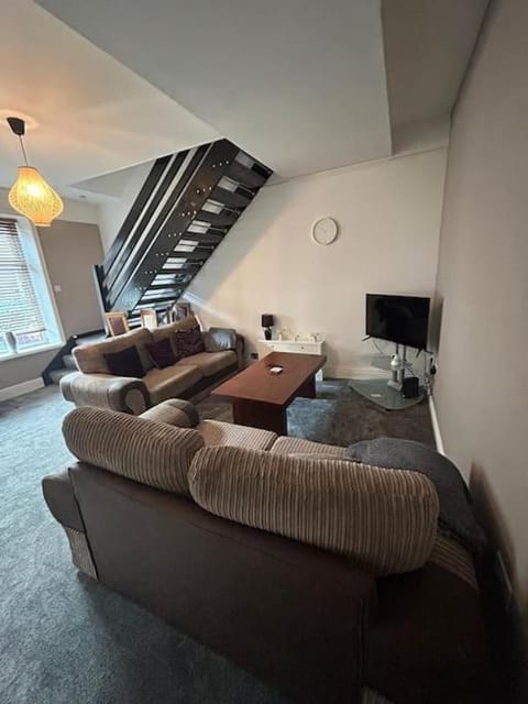 Entire House - 4 Bed - Sleeps 6 House in Ribble Valley District