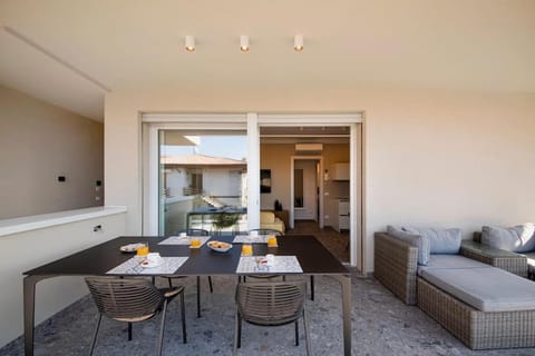 Luxury House - Heated Jacuzzi Apartment in Bardolino