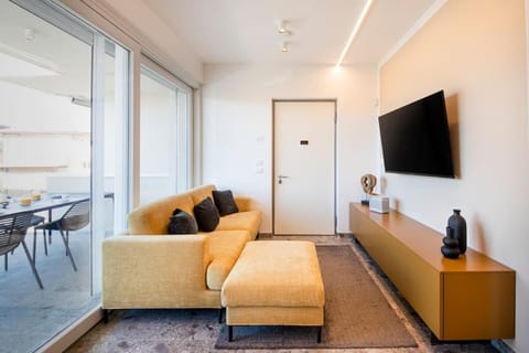 Luxury House - Heated Jacuzzi Apartment in Bardolino