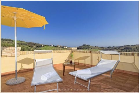 Natural landscape, Balcony/Terrace