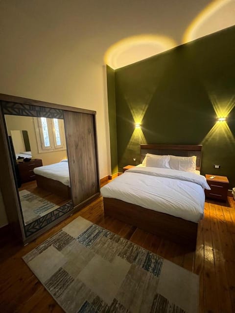 Bedroom, wardrobe