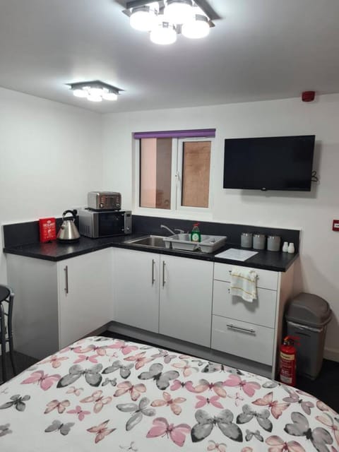 TV and multimedia, Kitchen or kitchenette