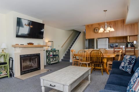 Ramsey East Unit by Bryant Real Estate House in Wrightsville Beach