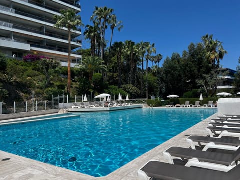 Property building, Pool view, Swimming pool, Swimming pool