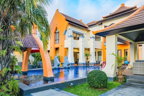 Property building, Swimming pool