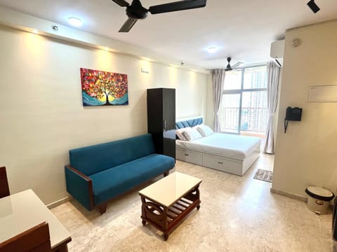 Communal lounge/ TV room, Bed, Living room, Photo of the whole room, Seating area, Evening entertainment, Bedroom, air conditioner