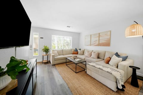 Leucadia's Beach House w Game Room House in Leucadia