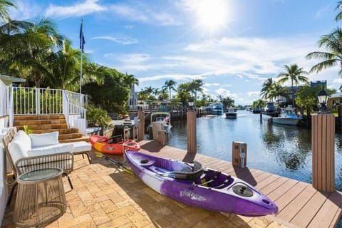 Adorable Villa with water front in Pompano House in Lauderdale-by-the-Sea