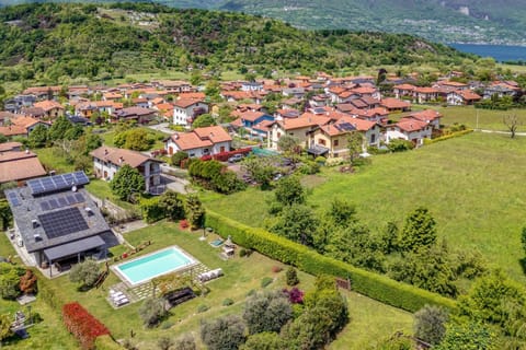 Bird's eye view, View (from property/room), City view, Inner courtyard view