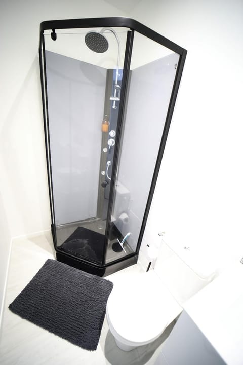 Le Péronne-3 Apartment in Cambrai