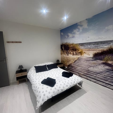 Le Péronne-3 Apartment in Cambrai