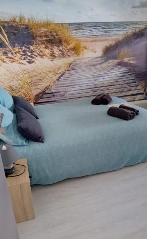 Le Péronne-3 Apartment in Cambrai