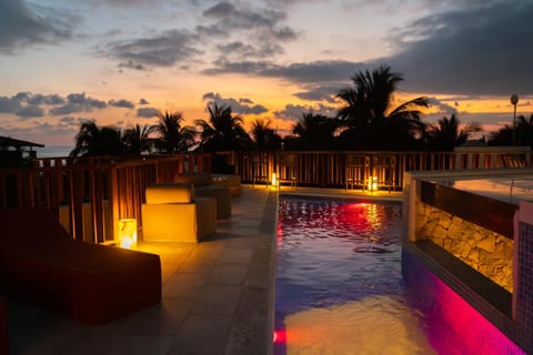 Natural landscape, View (from property/room), Balcony/Terrace, Pool view, Swimming pool, Sunset