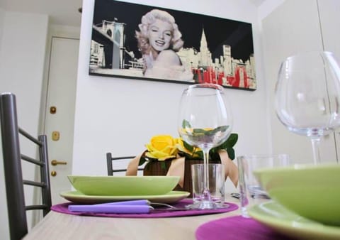 Dining area, Lunch