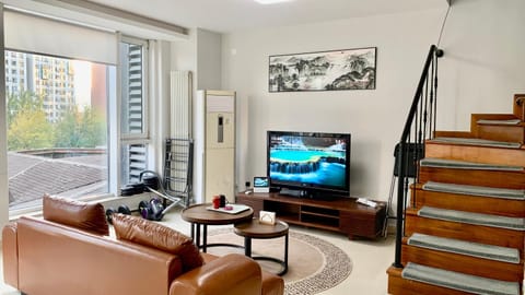 Communal lounge/ TV room, TV and multimedia, Living room