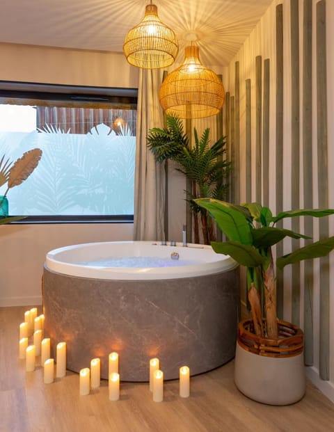 Spa and wellness centre/facilities